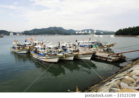 Fishing boat, Yeosu, Jeonnam 33523199