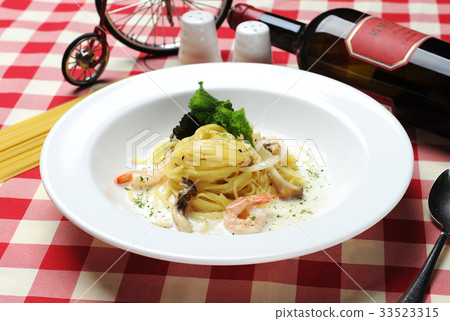 奶油意大利面 33523315