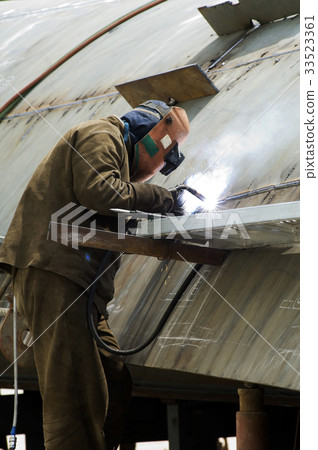 Welder, shipyard, Mokpo city, Jeonnam 33523361