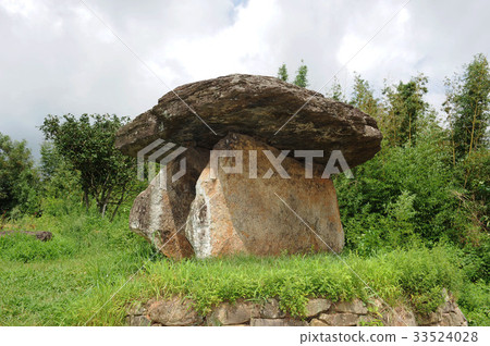 Dolmen, Gochang-gun, Jeonbuk 33524028