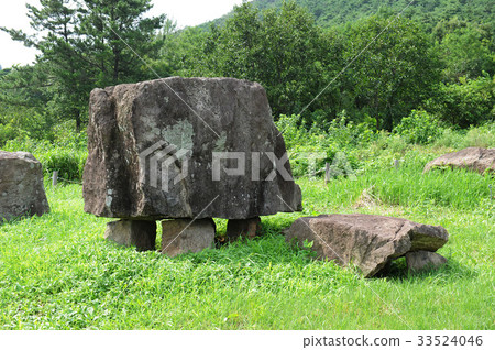 Dolmen，Gochang-gun，Jeonbuk 33524046