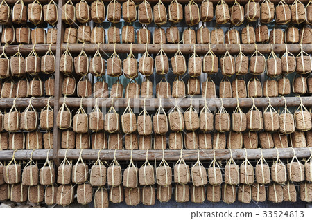 Meju, Sunchang Traditional Kochujang Folk Village, Sunchang County, Jeonbuk Province Meju, Sunchang Traditional Kochujang Folk Village, Sunchang County, Jeonbuk Province 33524813