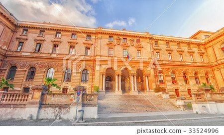 University of Rome La Sapienza. 33524996
