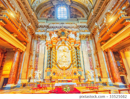 Beautiful views of the eternal city - Rome, Italy. Beautiful views of the eternal city - Rome, Italy. 33525082