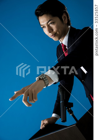 Politician speech male 33525857