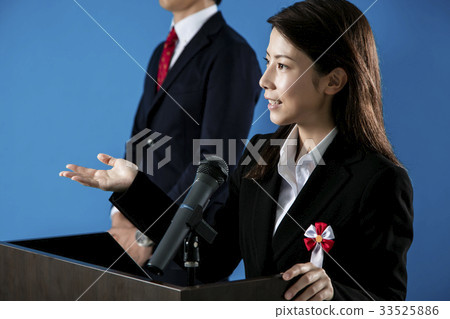 政客演講的女人 33525886