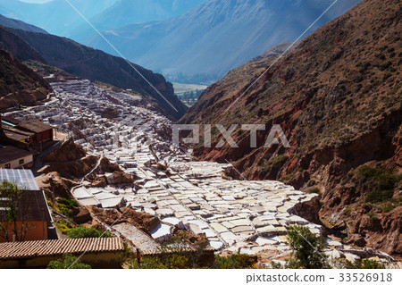 Salt ponds Salt ponds 33526918