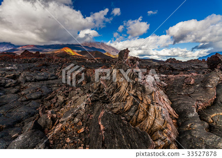 Frozen lava of Tolbachik volcano, Kamchatka 33527878