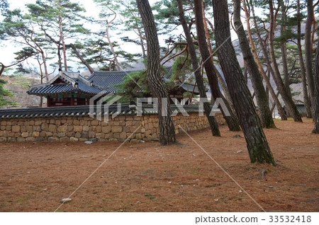 Yeongwol-gun, Gangwon-do 33532418