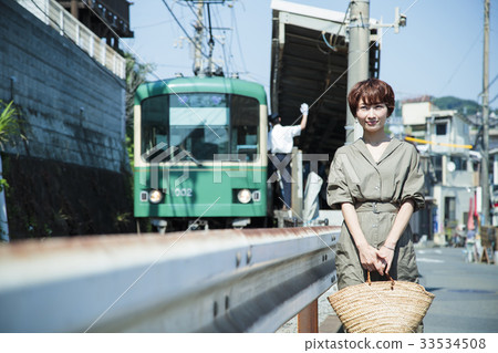 女性旅行湘南恩佐德短途旅行獨自散步 33534508