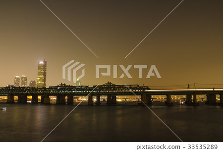 Hangang River Bridge Hangang River Bridge 33535289