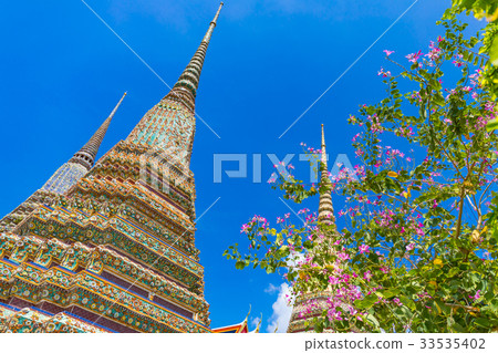 Bangkok, Wat Pho, flowering Buddha Buddha temple 33535402
