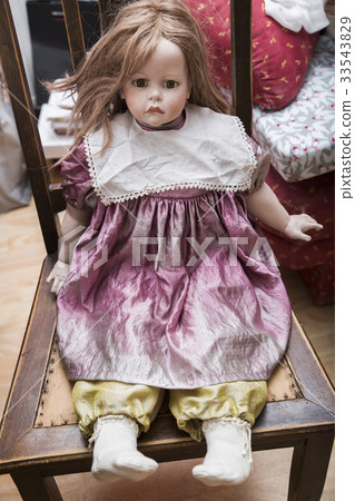 Ceramic porcelain doll with blond hair Ceramic porcelain doll with blond hair 33543829