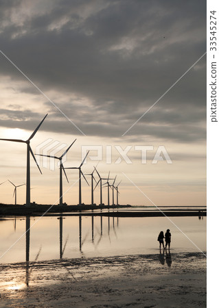 美麗的海景,台中台中著名的旅遊場景。 美麗的海景,台中台中著名的旅遊場景。 33545274