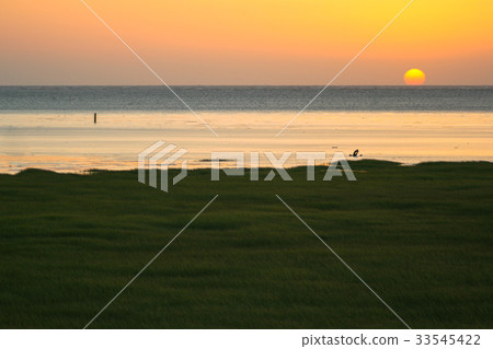 美麗的海景，太平台中著名旅遊風景區高美當地秀麗美麗的太陽天空天空 33545422