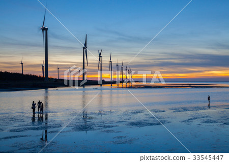 美麗的海景,台中台中著名的旅遊場景。 美麗的海景,台中台中著名的旅遊場景。 33545447