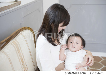 育兒形象 33545675