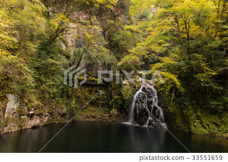 Akame Shijohachifaki瀑布Akameshi五墳之一 Akame Shijohachifaki瀑布Akameshi五墳之一 33551659
