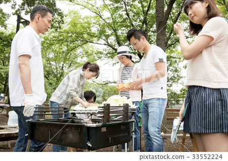 Outdoor barbecue 33552224