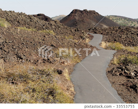 月球隕石坑 33553755