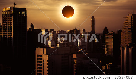 Scientific natural phenomenon. Total solar eclipse 33554098