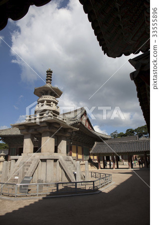 Gyeongbuk省慶州市佛國寺Dabotap(國寶20號) Gyeongbuk省慶州市佛國寺Dabotap(國寶20號) 33555896