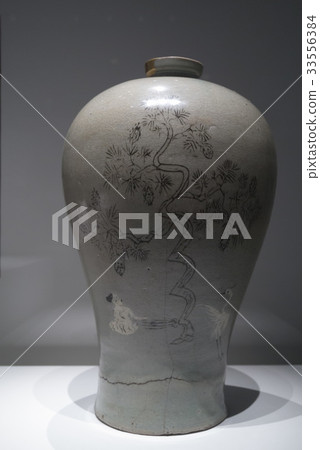 Goryeo Celadon, National Museum of Korea, Yongsan-gu, Seoul 33556384