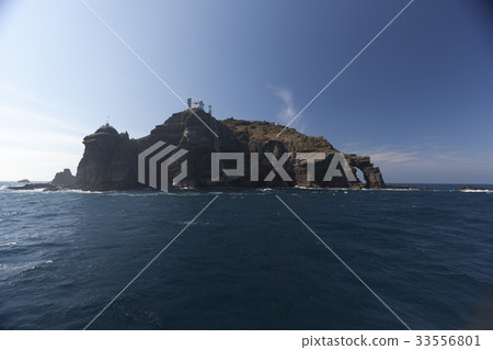 Geochem, Dokdo, Ulleung, Gyeongbuk Geochem, Dokdo, Ulleung, Gyeongbuk 33556801