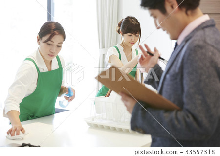 做家務的女人 33557318