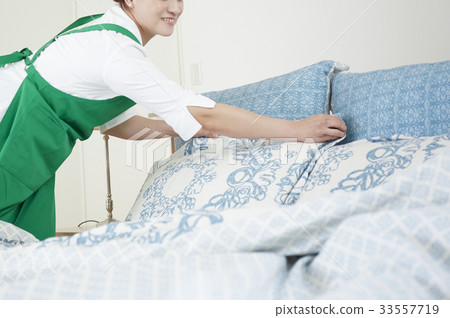 Woman doing housework Woman doing housework 33557719
