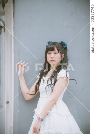 idol, female, lady 33557749