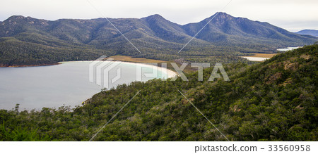 Wineglass Bay beach in Freycinet National Park. Wineglass Bay beach in Freycinet National Park. 33560958