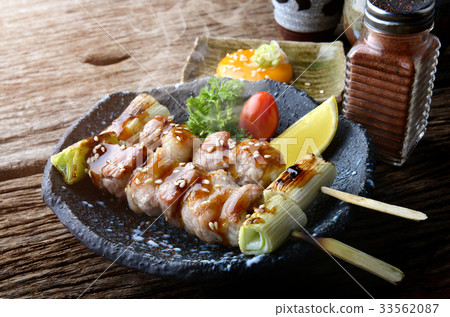 Butabara yakitori or Japanese bacon pork grill. 33562087
