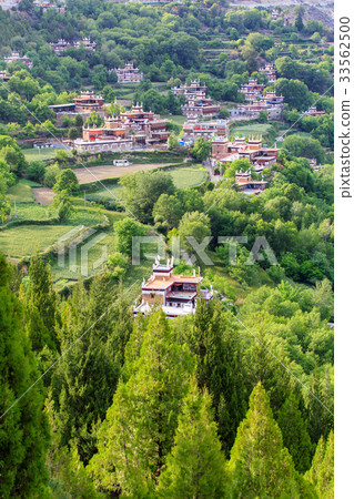 Danba Tibetan Village at Sichuan, China 33562500