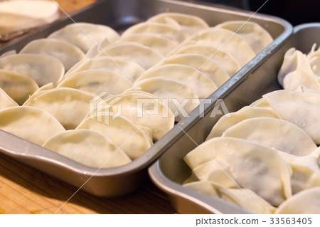 餃子 33563405
