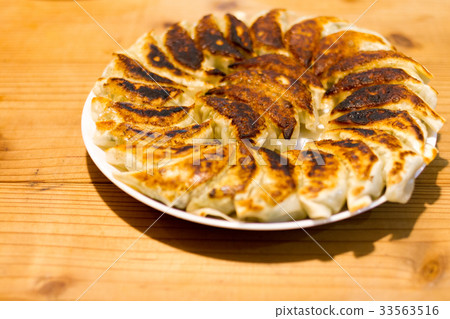 餃子 餃子 33563516