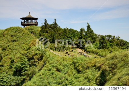 Scenery Taiwan Yangmingshan Mountain Pavilion Pavilion Pavilion Pavilion Observation Deck Sky Blue Sky Cloud Sunny Tree Leisure Activities Outdoor Activities Taipei 33567494
