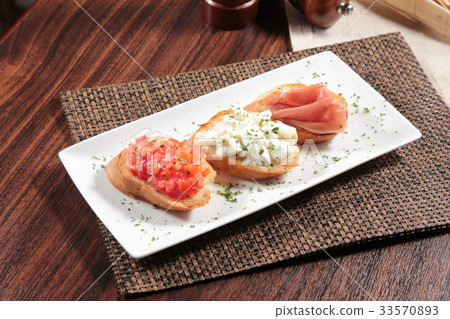 bread and toast bread and toast 33570893