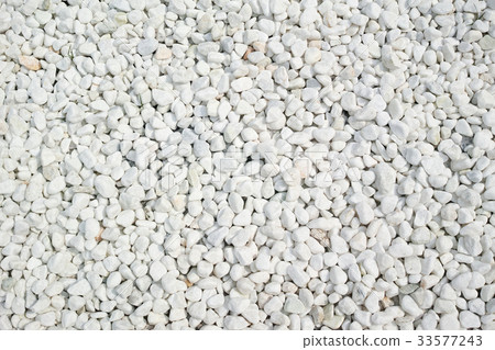 鋪上白玉石礫 鋪上白玉石礫 33577243