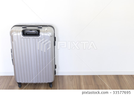 suitcase suitcase 33577695