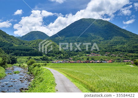 Scenery of Tsuwano Scenery of Tsuwano 33584422