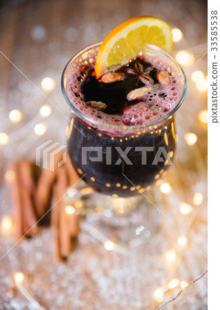 Christmas mulled wine 33585538