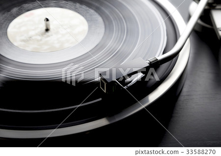Record and record player 33588270