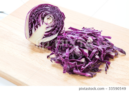 Purple cabbage 33590549