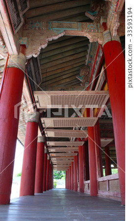 Tongyeong Seobyeongbuk (National Treasure No 305), Gyeongsangbuk-do, Tongyeong-si, Gyeongnam Tongyeong Seobyeongbuk (National Treasure No 305), Gyeongsangbuk-do, Tongyeong-si, Gyeongnam 33593194