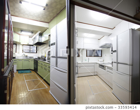 Before after group of renovation photograph 33593414