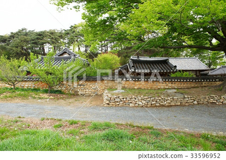 慶州星州郡Sukwon Seowon 慶州星州郡Sukwon Seowon 33596952