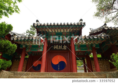 Chungryongsa, Tongyeong-si, Gyeongnam 33597052