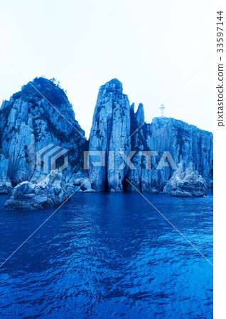 Hallyeo Marine National Park, Tongyeong-si, Gyeongnam Hallyeo Marine National Park, Tongyeong-si, Gyeongnam 33597144