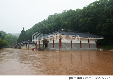 Changleung, Yeongwol-gun, Gangwon-do 33597776